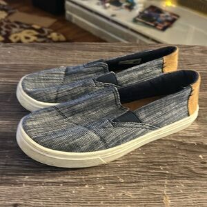 Tom’s blue/white slip on shoes